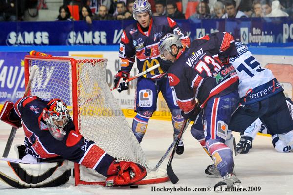 Grenoble  4 - 3 Angers 