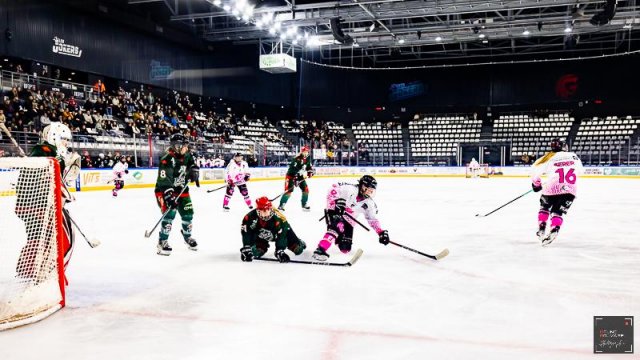 Photo hockey match Cergy-Pontoise / Féminin - Amiens / Féminin le 10/01/2026