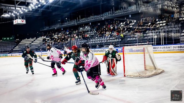 Photo hockey match Cergy-Pontoise / Féminin - Amiens / Féminin le 10/01/2026
