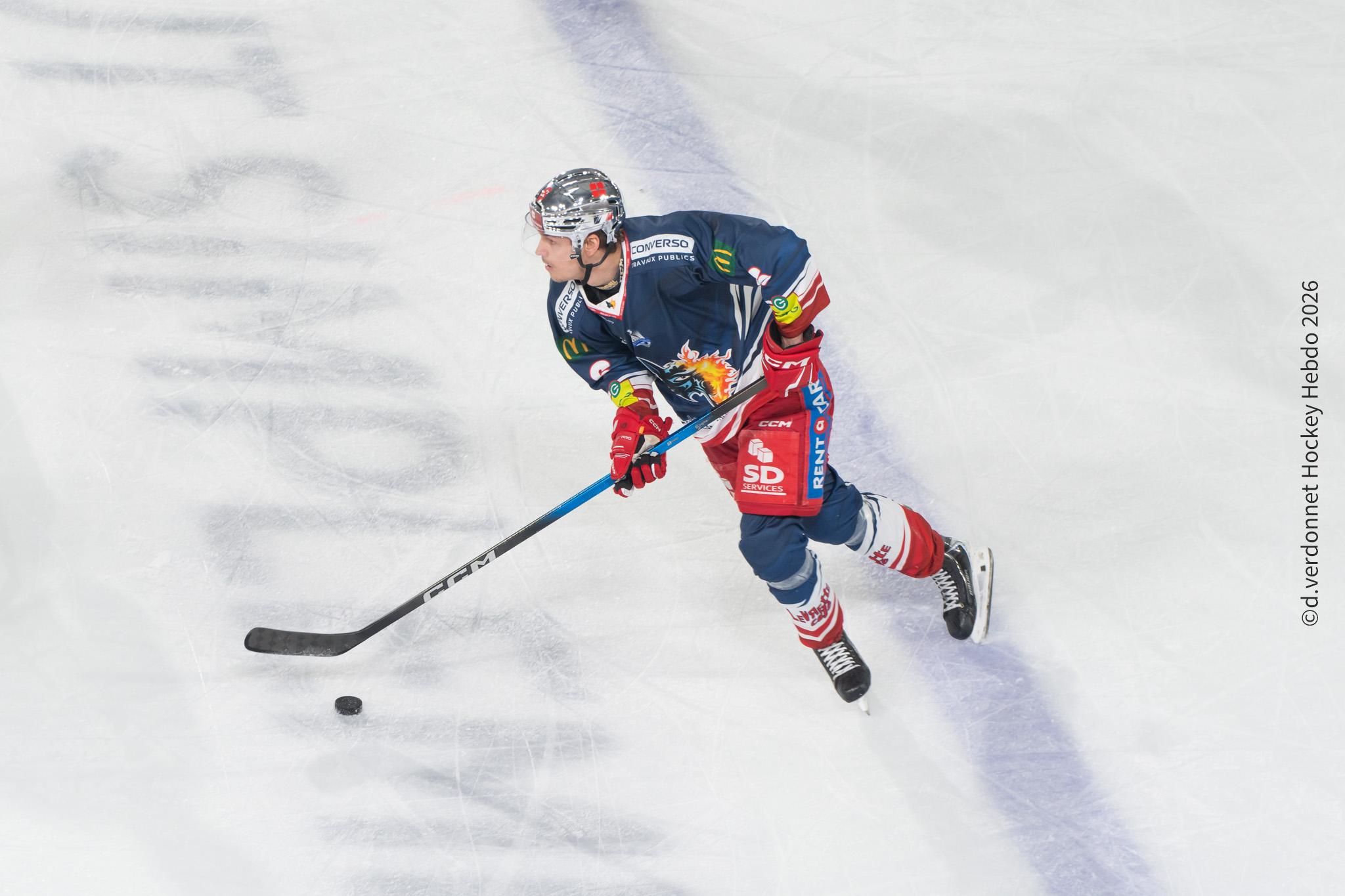 Grenoble  4 - 0 Cergy-Pontoise