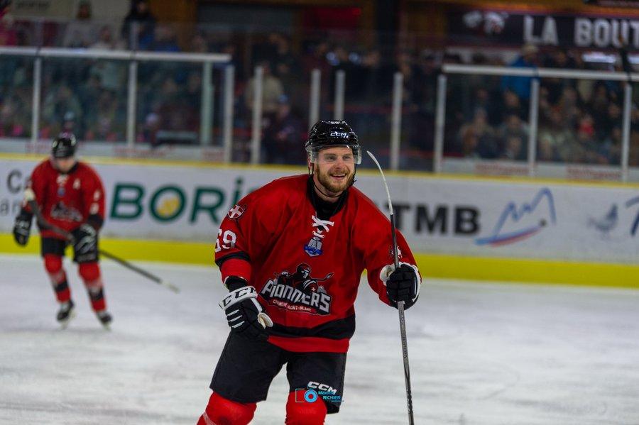 Chamonix  7 - 2 Anglet