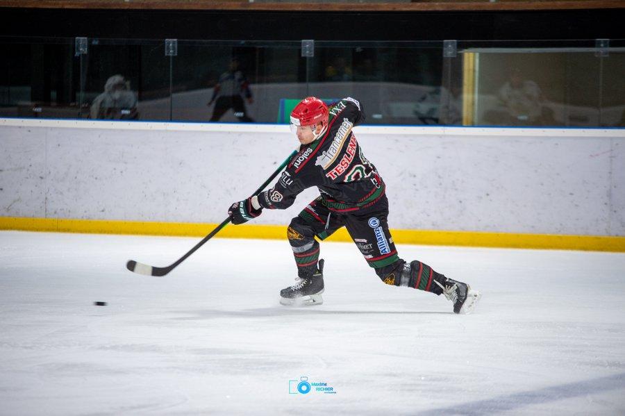 Mont-Blanc 5 - 2 Dunkerque