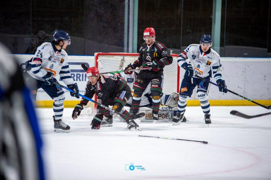 Mont-Blanc 5 - 2 Dunkerque