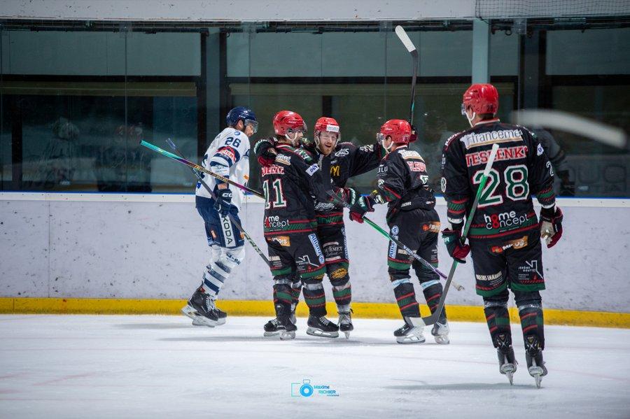 Mont-Blanc 5 - 2 Dunkerque