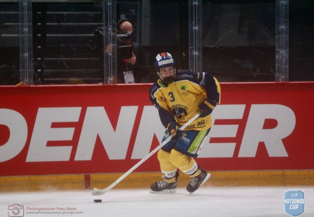 Photo hockey match Zürich - Langenthal le 17/01/2026