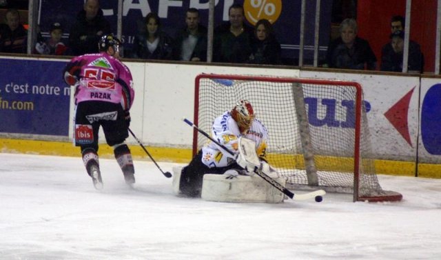 Photo hockey match Amiens  - Rouen le 28/11/2009