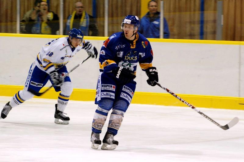 Dijon  8 - 2 Villard-de-Lans
