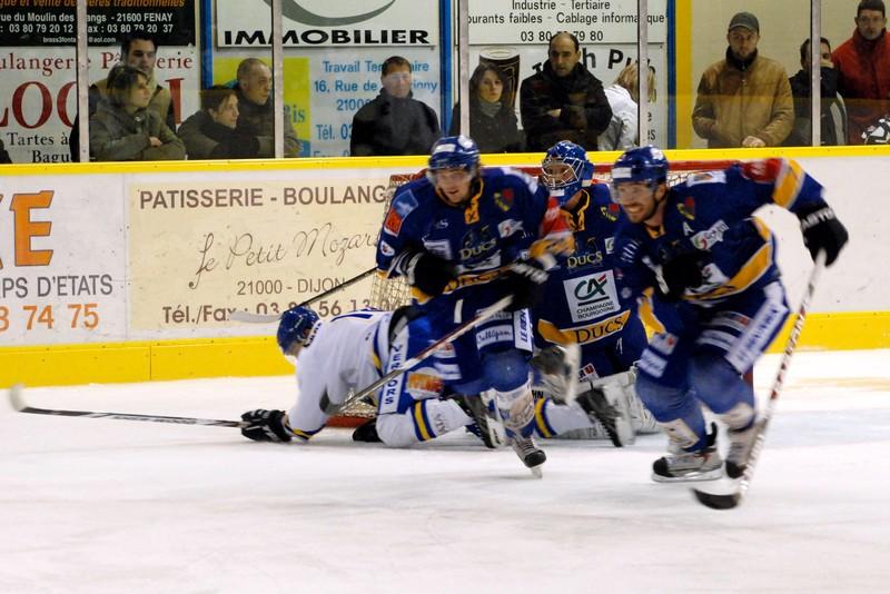 Dijon  8 - 2 Villard-de-Lans