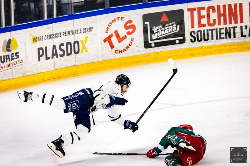 Cergy-Pontoise 5 - 4 Gap 
