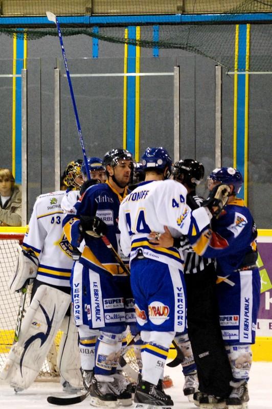 Dijon  8 - 2 Villard-de-Lans