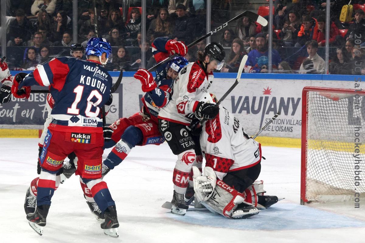 Grenoble  5 - 2 Amiens 