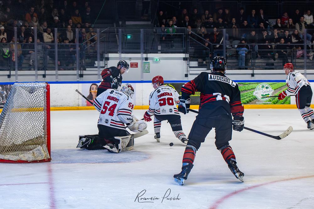 Toulouse-Blagnac 5 - 0 Annecy