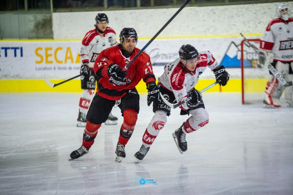 Chamonix  3 - 1 Amiens 