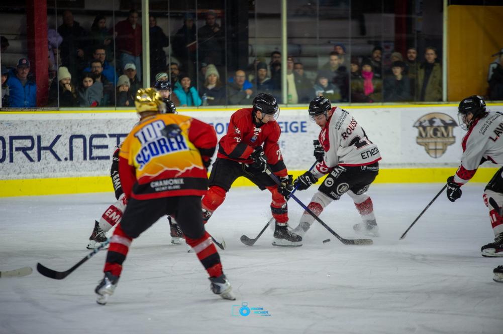 Chamonix  3 - 1 Amiens 