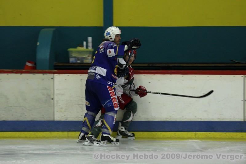 Avignon 5 - 4 Cergy-Pontoise