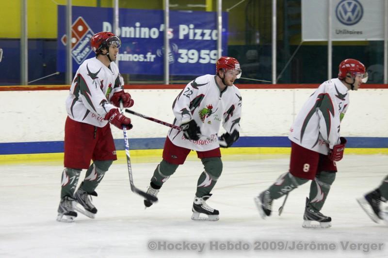Avignon 5 - 4 Cergy-Pontoise
