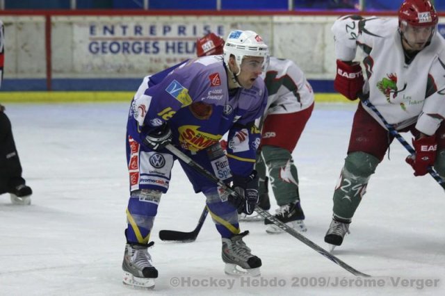 Photo hockey match Avignon - Cergy-Pontoise le 28/11/2009