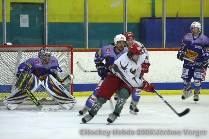 Avignon 5 - 4 Cergy-Pontoise