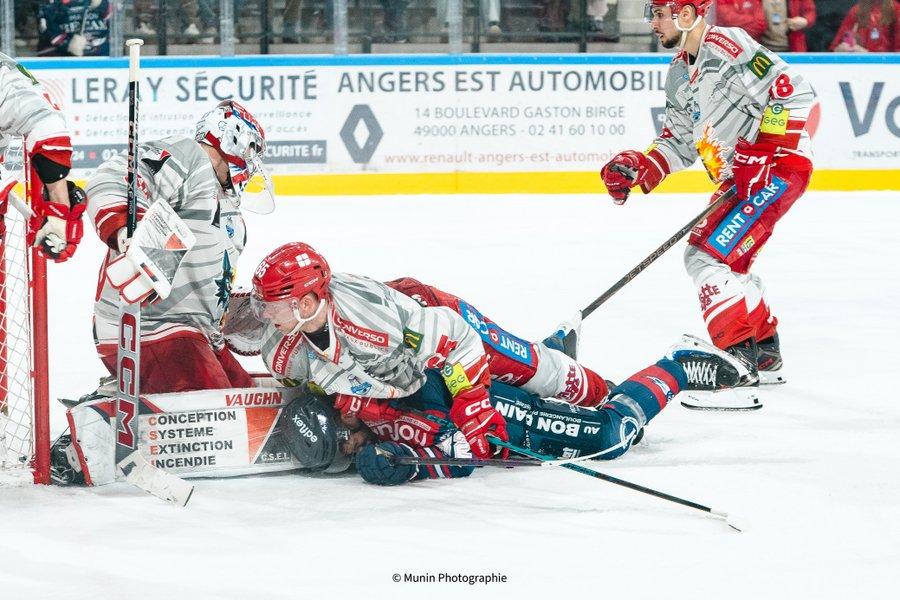 Angers  4 - 3 Grenoble 