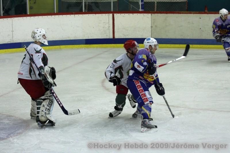 Avignon 5 - 4 Cergy-Pontoise