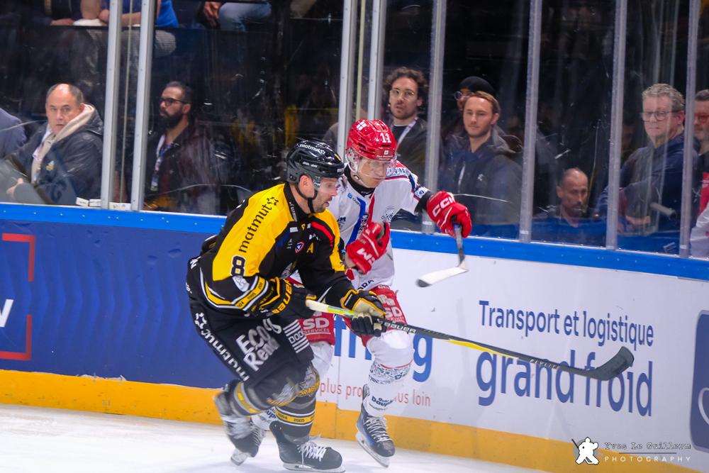 Rouen 6 - 1 Grenoble 