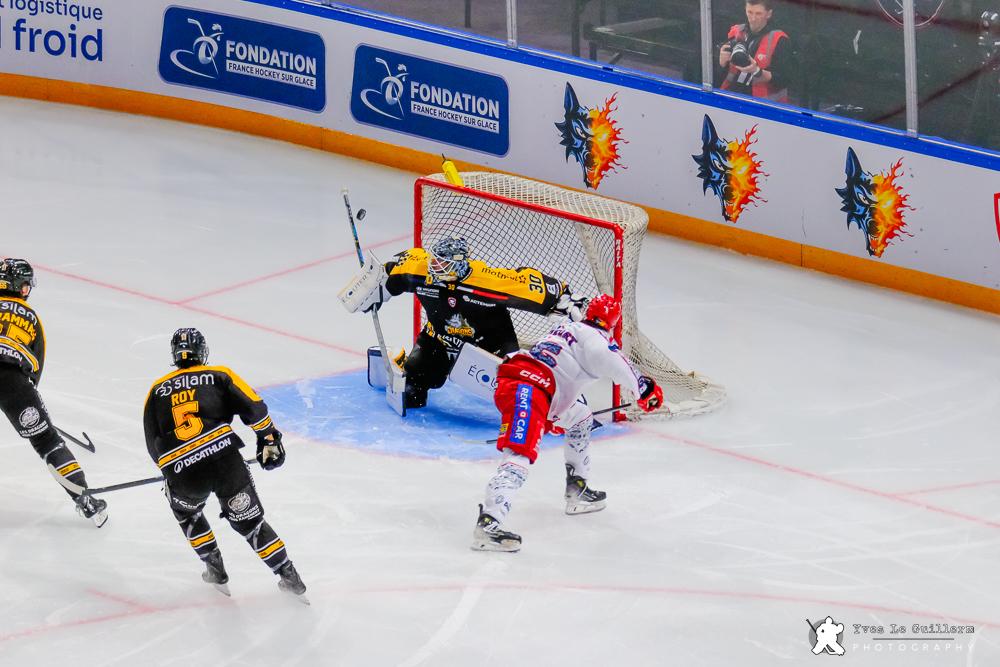 Rouen 6 - 1 Grenoble 
