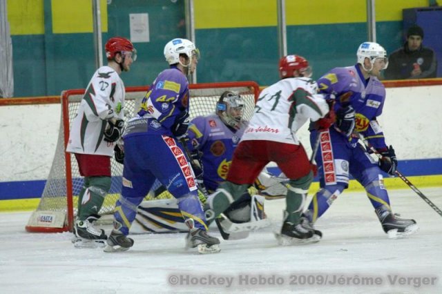 Photo hockey match Avignon - Cergy-Pontoise le 28/11/2009