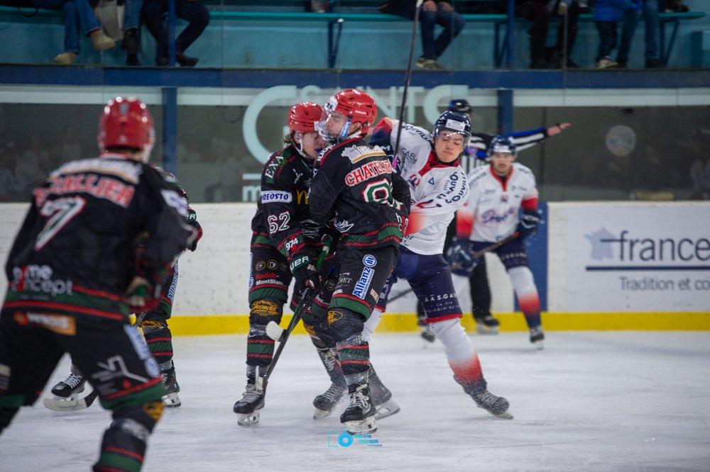Mont-Blanc 3 - 5 Caen 