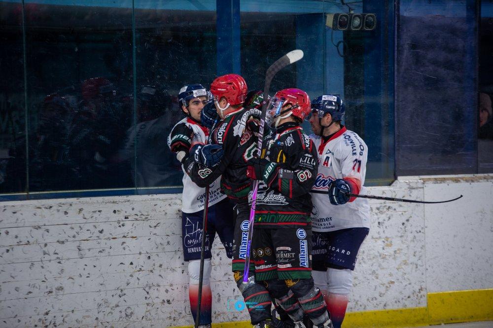 Mont-Blanc 3 - 5 Caen 