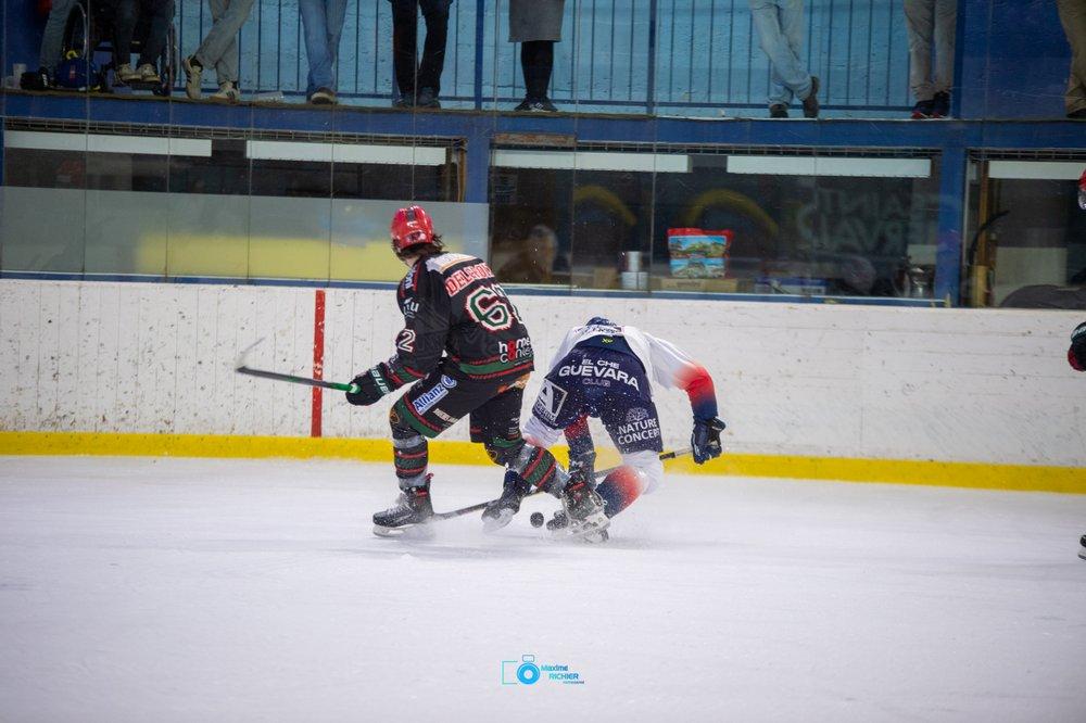 Mont-Blanc 3 - 5 Caen 