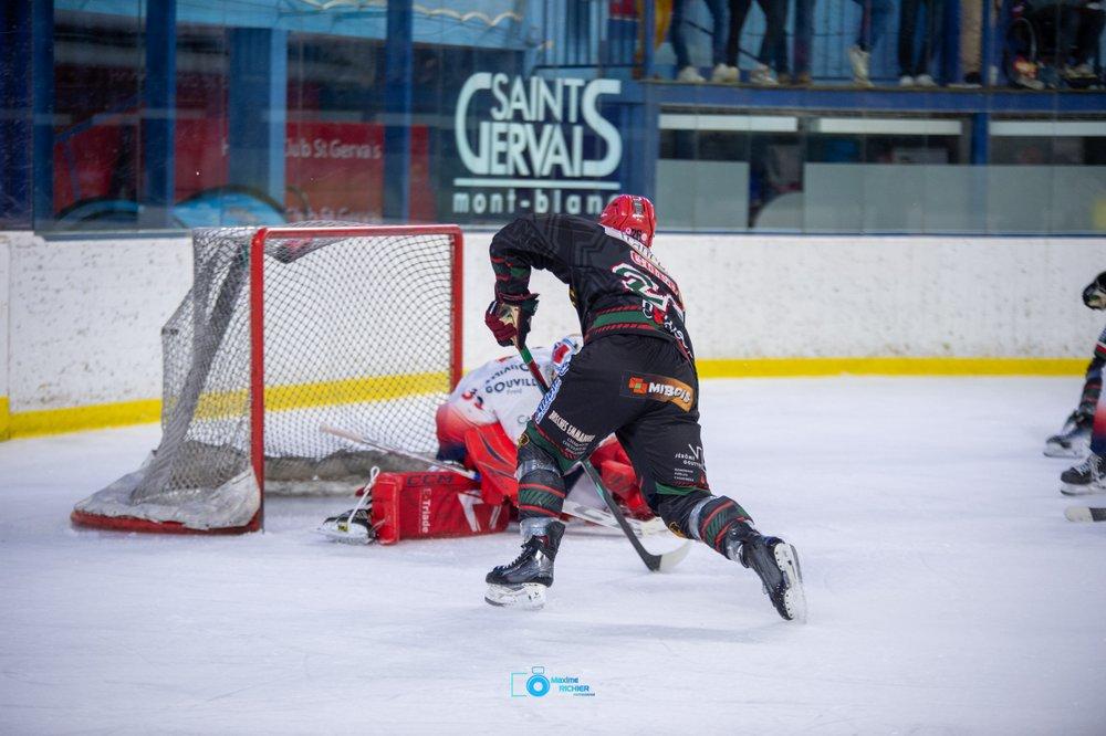 Mont-Blanc 3 - 5 Caen 
