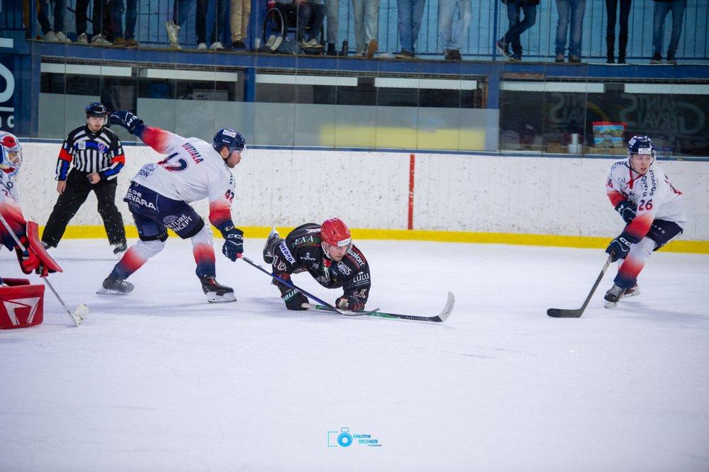 Mont-Blanc 3 - 5 Caen 