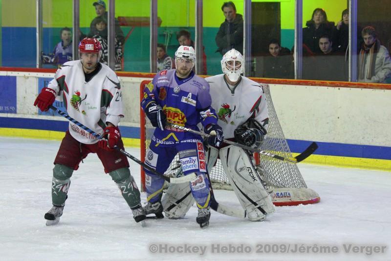 Avignon 5 - 4 Cergy-Pontoise