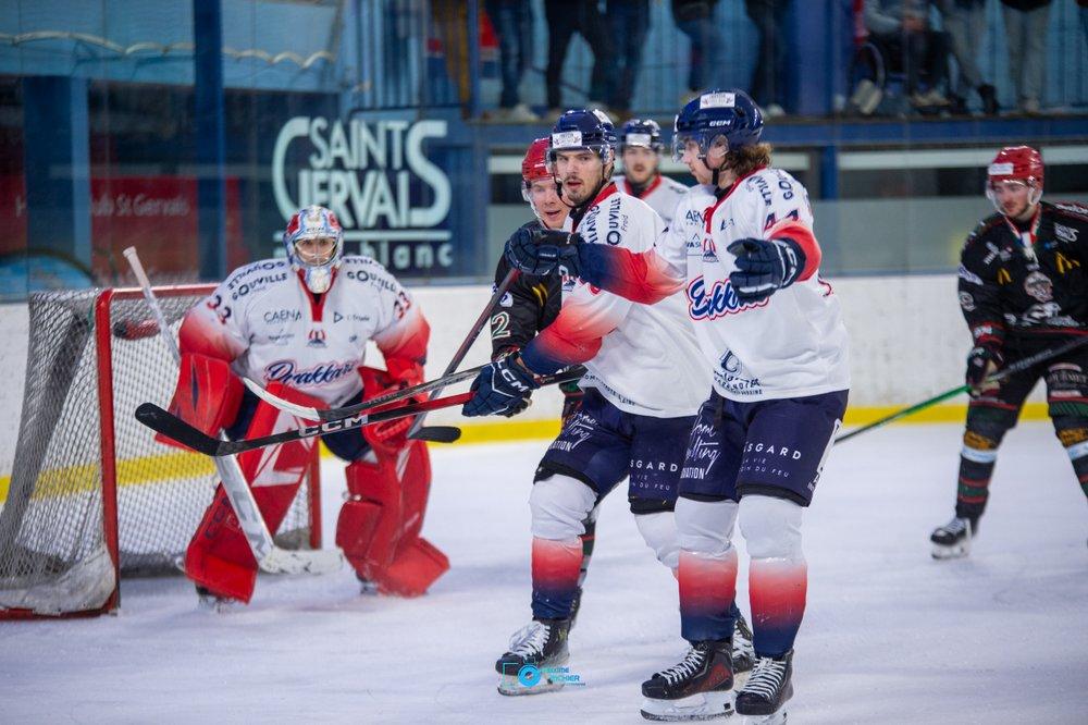 Mont-Blanc 3 - 5 Caen 