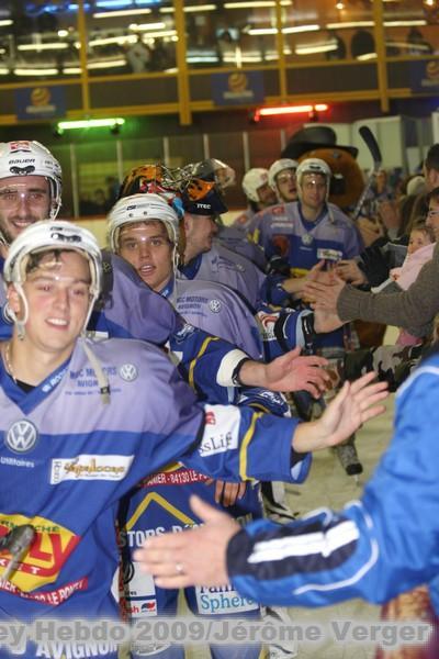 Avignon 5 - 4 Cergy-Pontoise