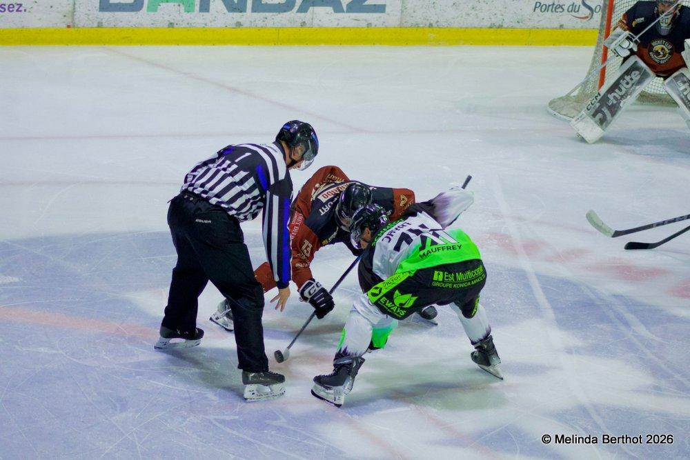 Morzine-Avoriaz 7 - 4 Epinal 