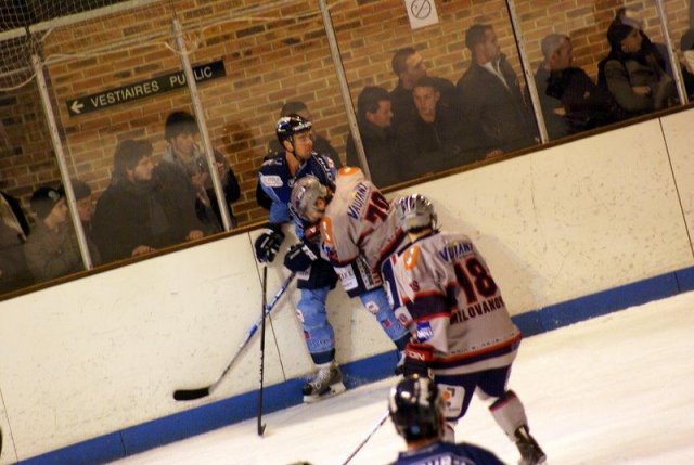Photo hockey match Angers  - Grenoble  le 01/12/2009