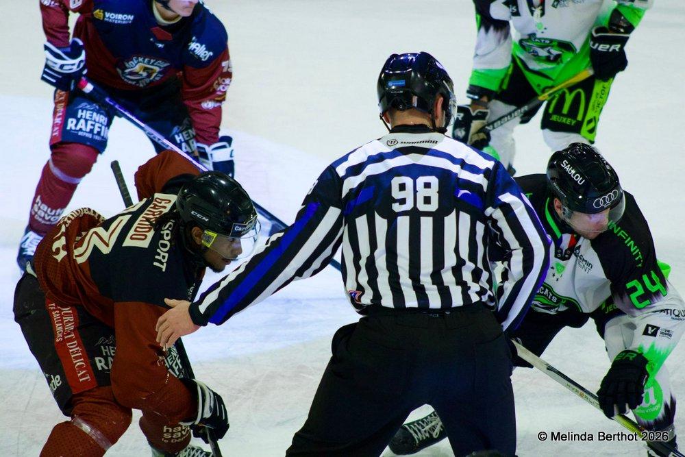 Morzine-Avoriaz 7 - 4 Epinal 