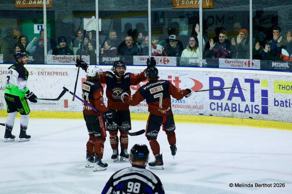 Morzine-Avoriaz 7 - 4 Epinal 
