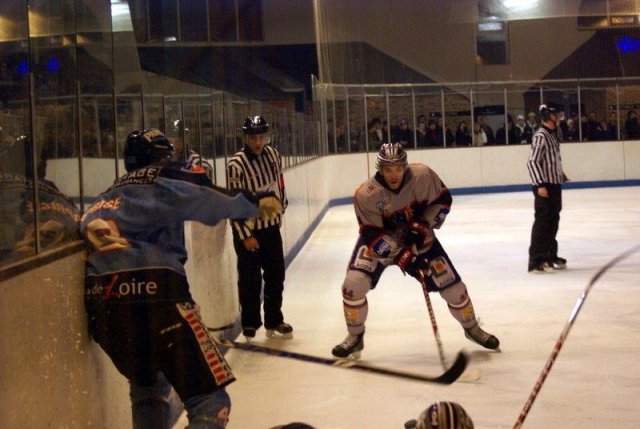 Photo hockey match Angers  - Grenoble  le 01/12/2009
