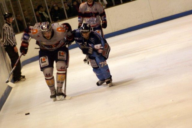 Photo hockey match Angers  - Grenoble  le 01/12/2009