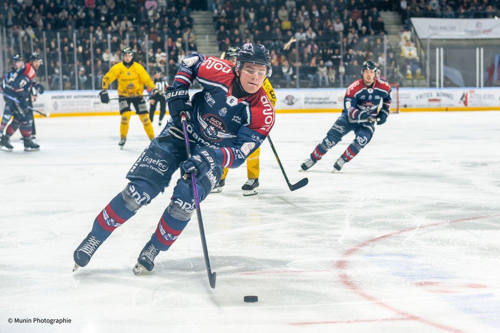 Angers  2 - 4 Rouen