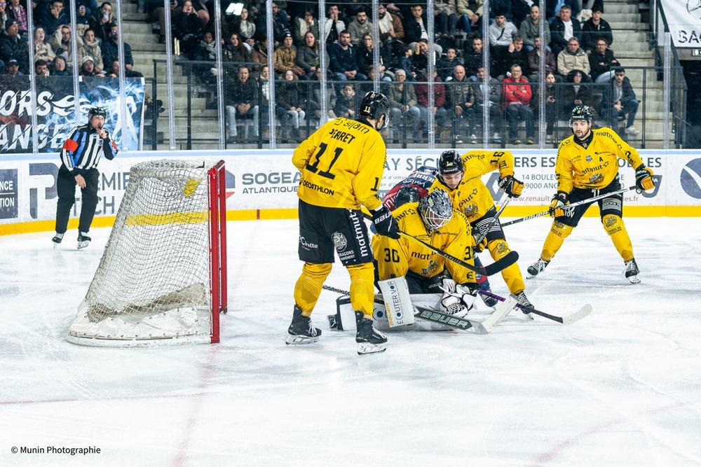 Angers  2 - 4 Rouen