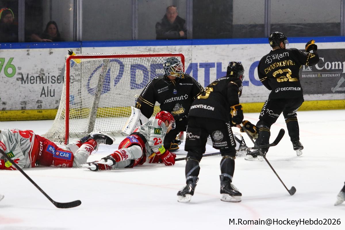 Rouen 5 - 3 Grenoble 