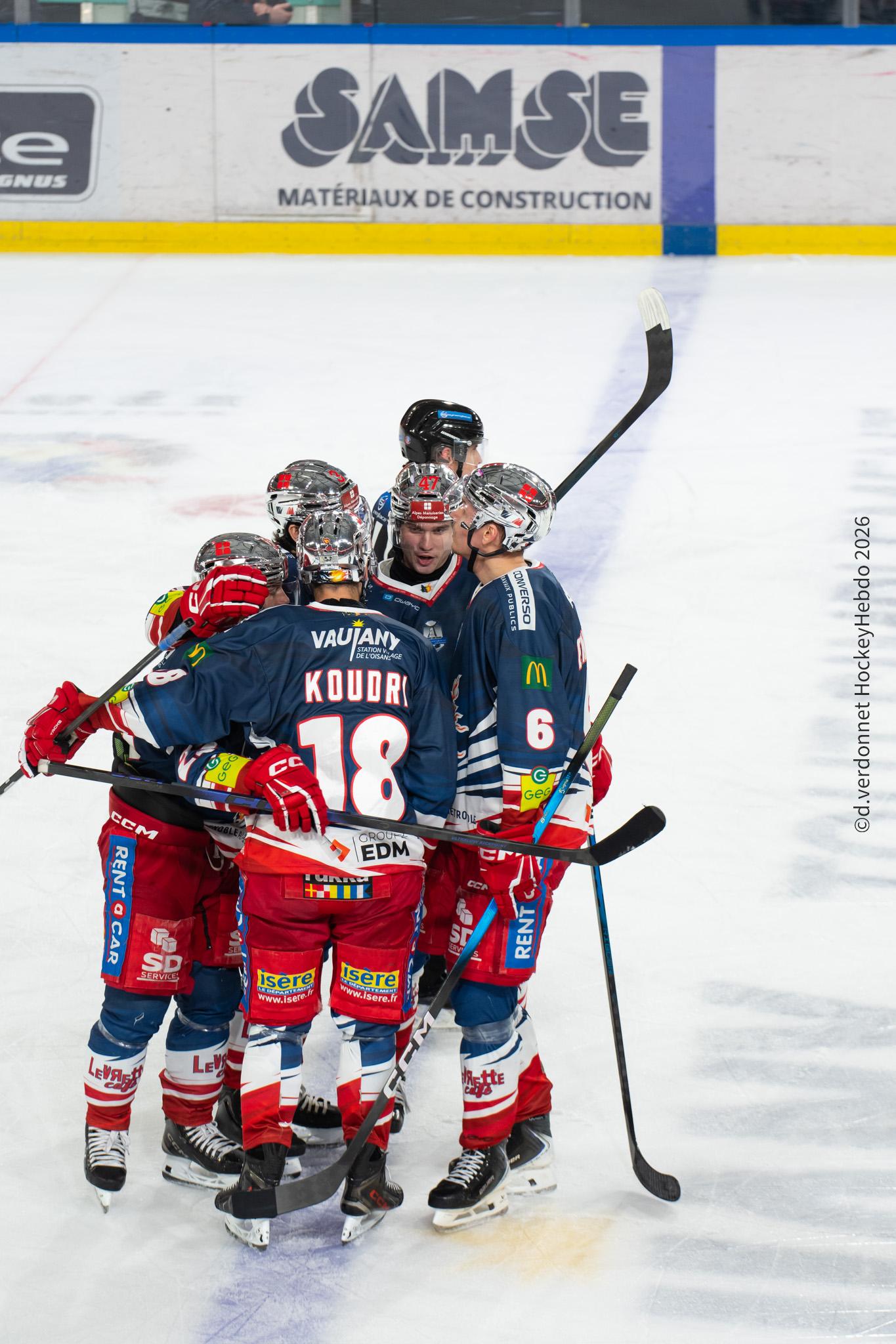 Grenoble  4 - 5 Gap 