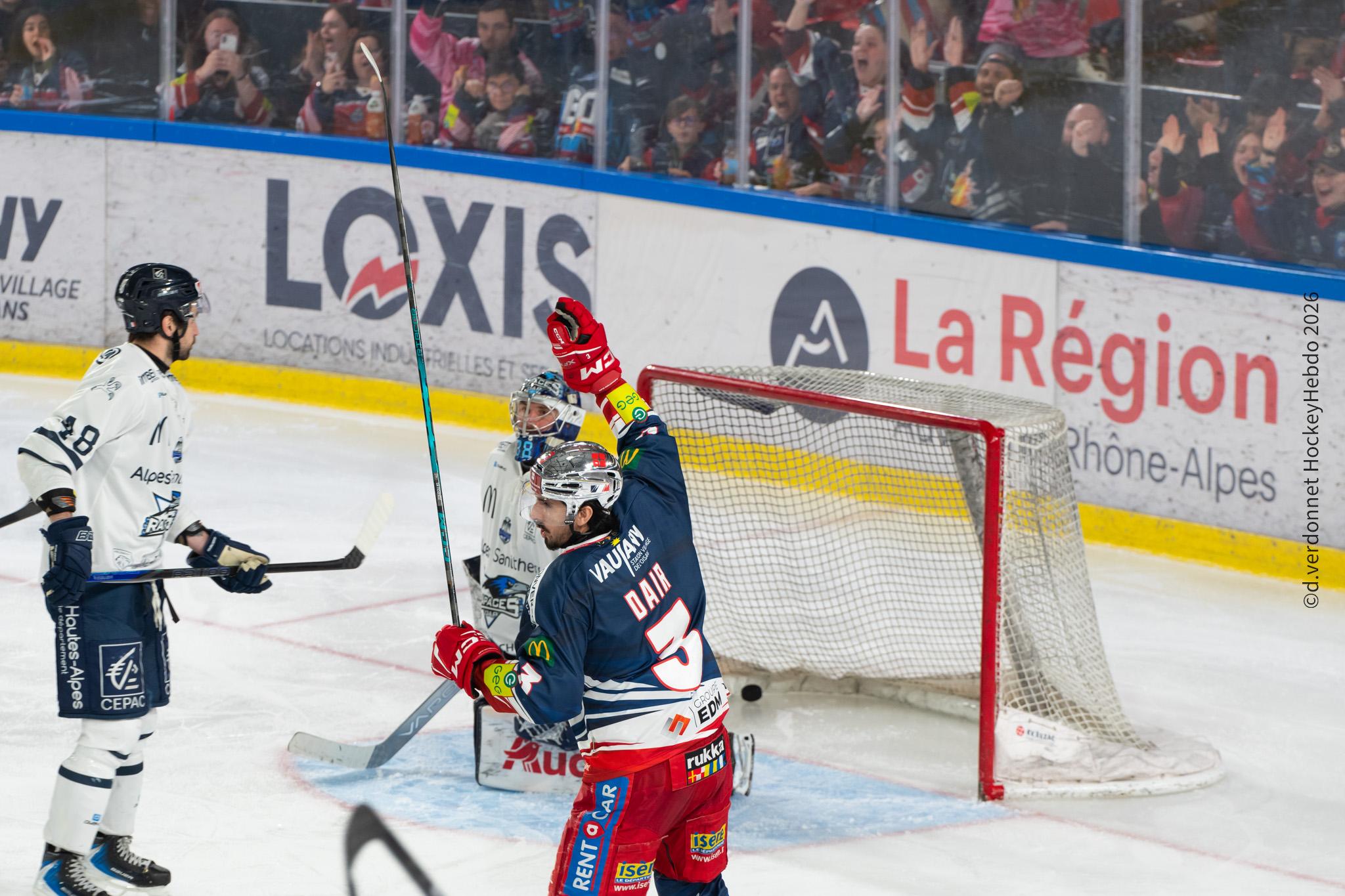 Grenoble  4 - 5 Gap 