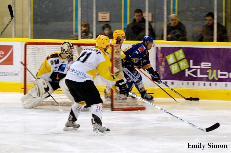 Dijon  2 - 3 Strasbourg 