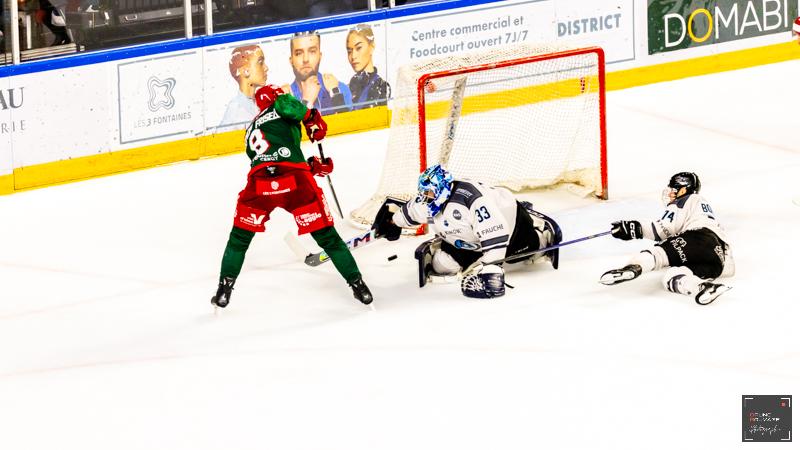 Cergy-Pontoise 6 - 5 Marseille