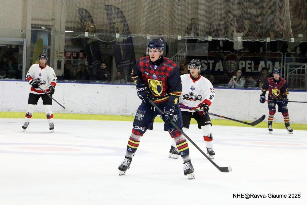 Nice 4 - 2 Chamonix 