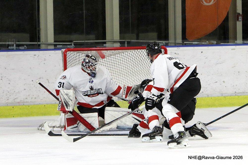 Nice 4 - 2 Chamonix 